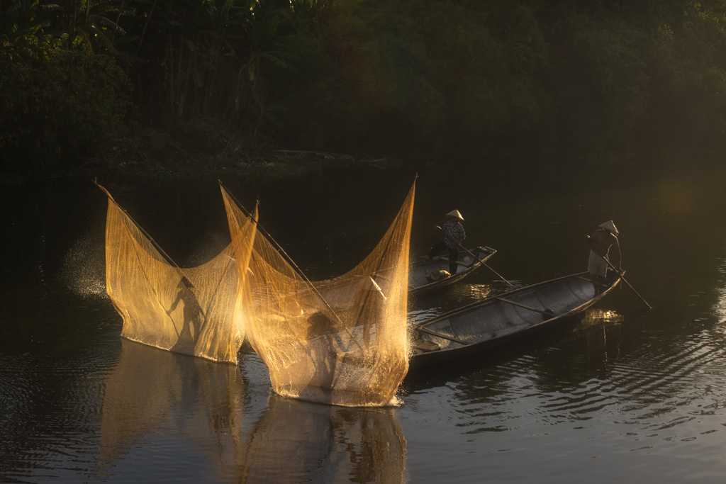 Vietnam Photo Tour - Hue fishermen - Oli Haukur Valtysson